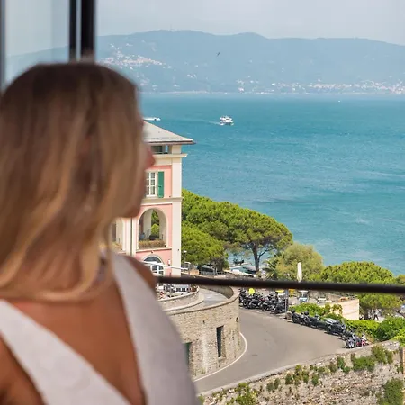 Capitolare Tower Porto Venere